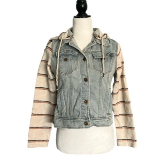 Billabong Denim Knit Beach Jean Jacket Small Faded - Picture 1 of 4